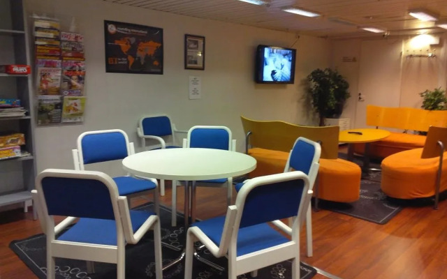 Laivahostel S/S Bore