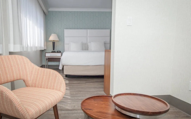 Pasadena Rose & Crown Hotel