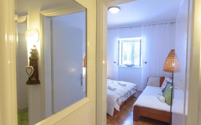 Apartment Ljubav - with parking : A1 Makarska, Riviera Makarska