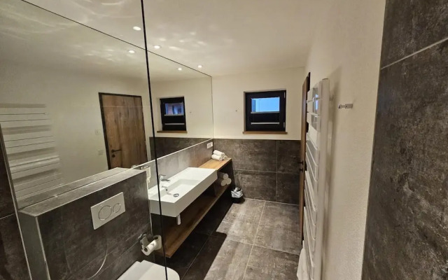 Lush Chalet in Zillertal Near Ski-lift