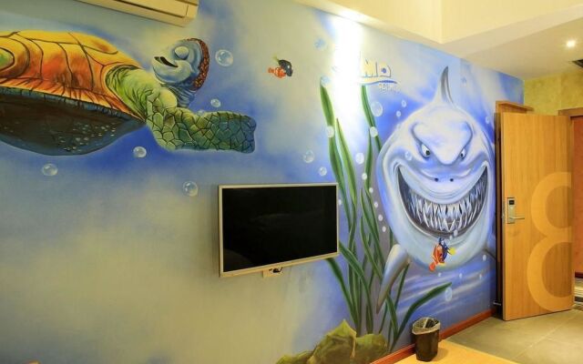 Guilin Kalai Film Theme Hotel