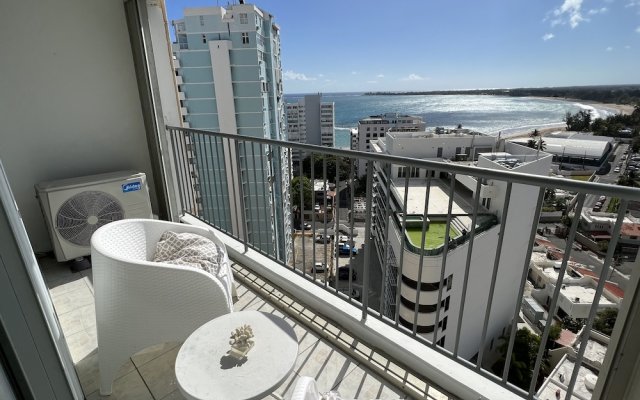 Stylish Suite With Ocean Views