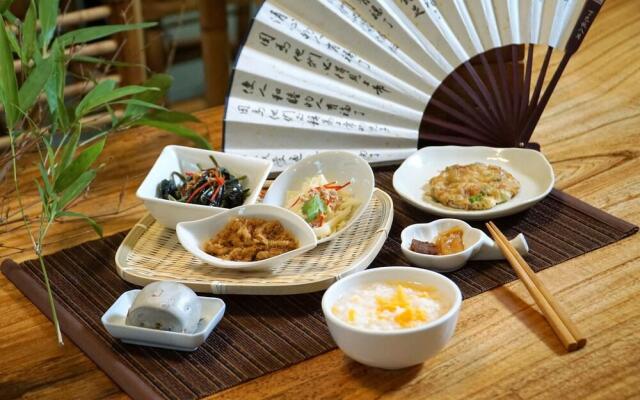 Bamboo Paradise Resort & The Bamboo Inn