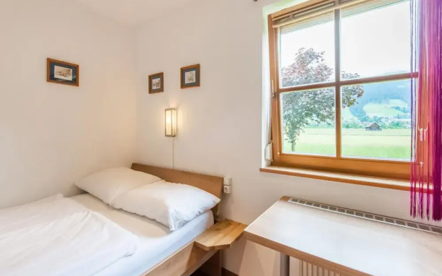Cosy Apartment With Tiled Stove