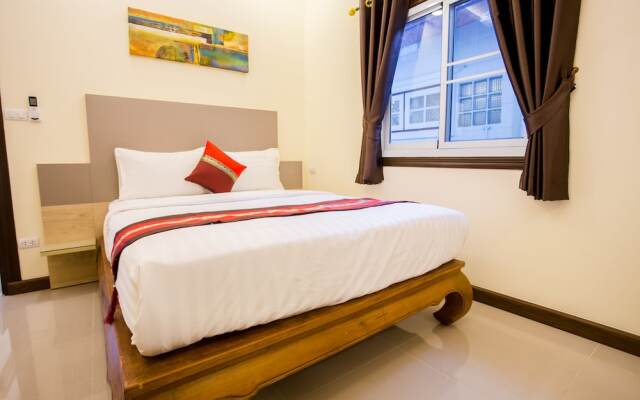 Grand Condo Montra Pool villa