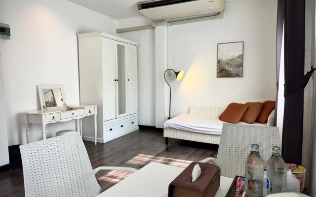 Nidhra Lanna Hotel