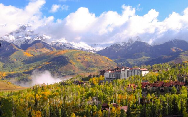 The Peaks Resort and Spa