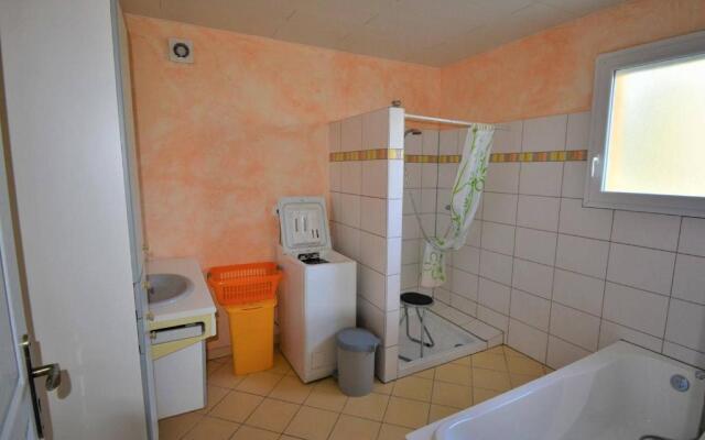 Maison Salavas, 4 pièces, 6 personnes - FR-1-382-38