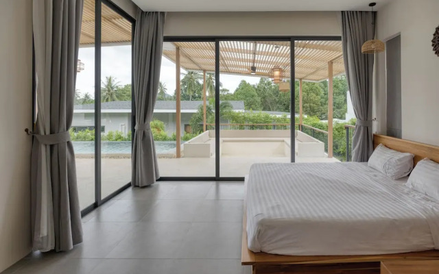 Tropical Poolside Retreat by Sea N' Rent