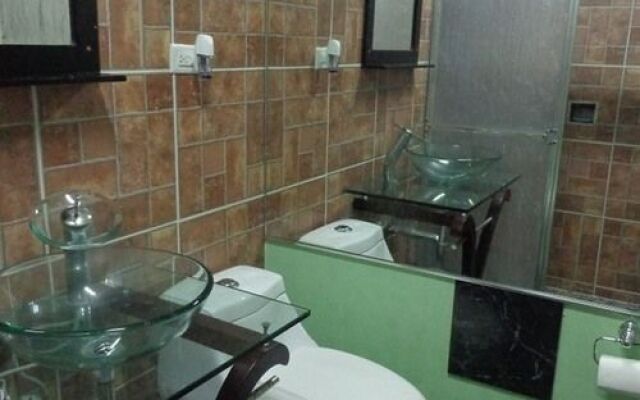 Modern Bilton Apartment