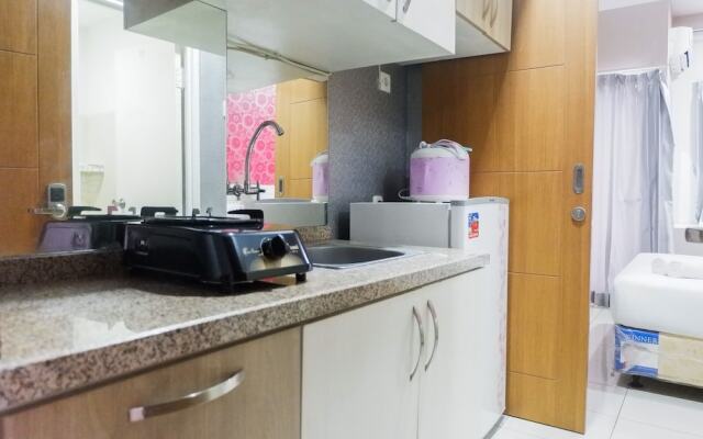 Homey Studio Apartment at Pavilion Permata