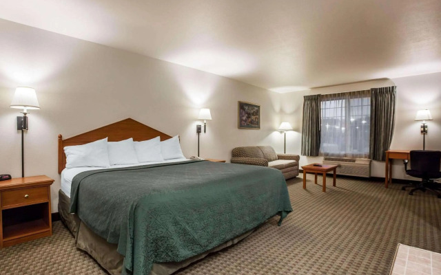 Quality Inn & Suites Federal Way - Seattle