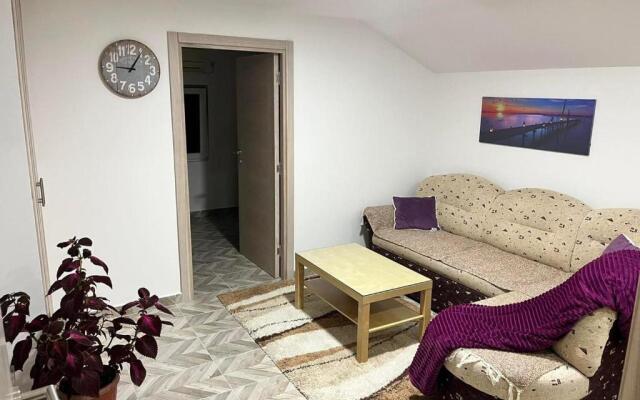 Apartment Ceman 3