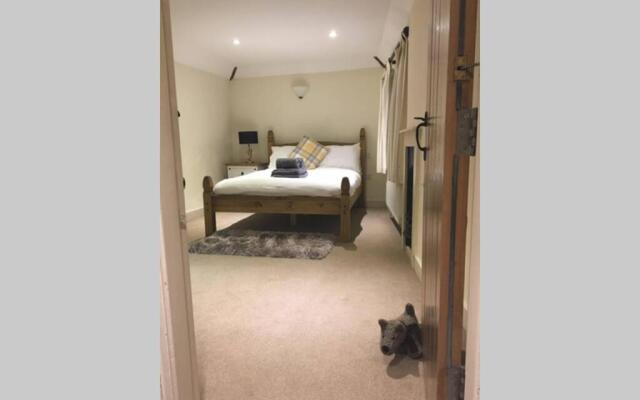 Quirky 3 bedroom property