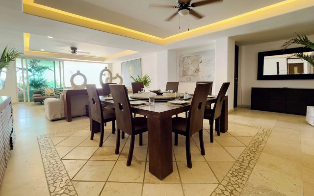 Apartamento Espacioso con Vista al Mar