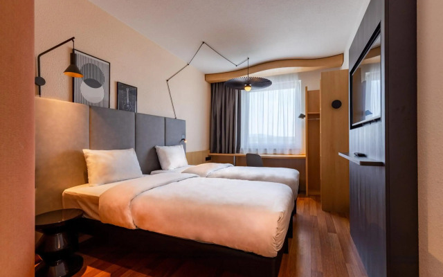Hotel ibis Friedrichshafen Airport Messe