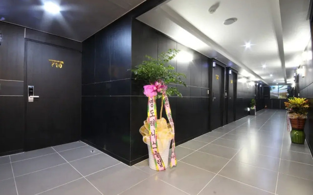 Changwon Luxury