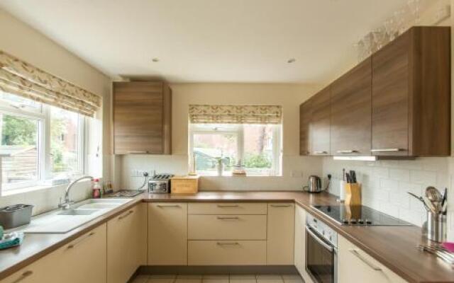 18 Pilgrim s Way