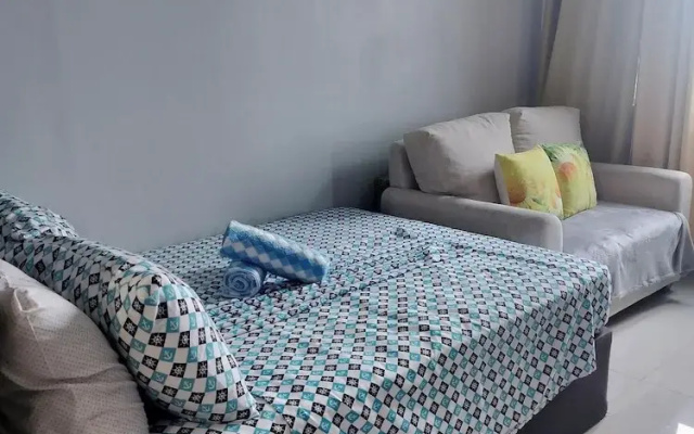 Spacious Condo in Quezon City With City Views