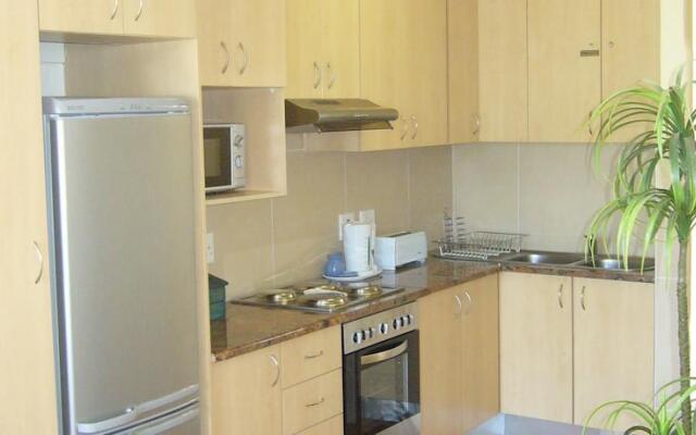 Breakers 214 And 215 Apartments