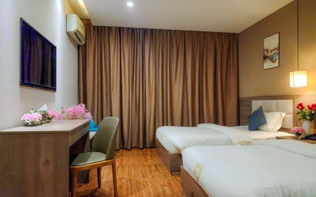 Sunshine Hotel