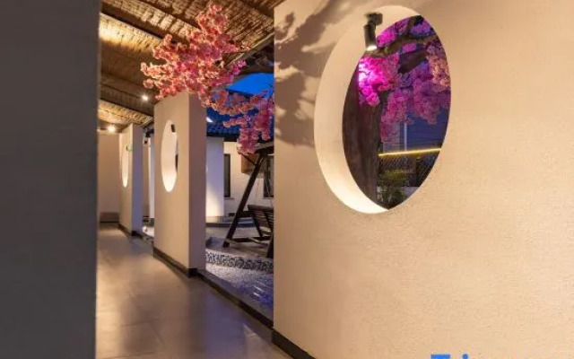 Qingshu Hostel