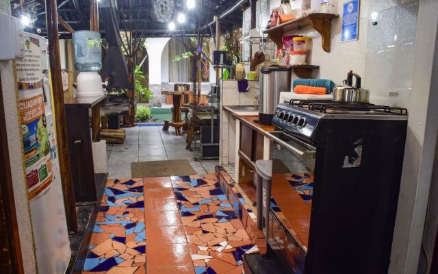 Hostal Santa Cruz Backpackers