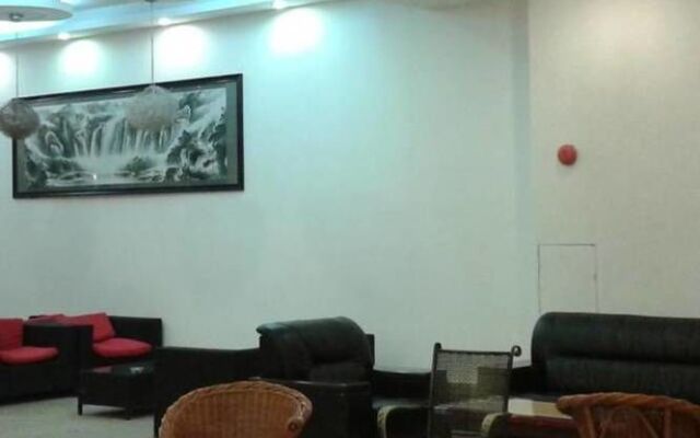 Yading Shanhui Holiday Hotel - Huizhou