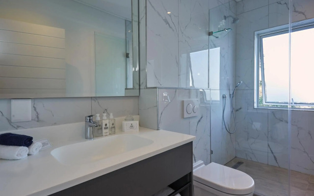 One Marine Drive Boutique Hotel