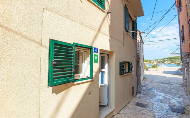 Beautiful Home in Tisno With 2 Bedrooms and Wifi
