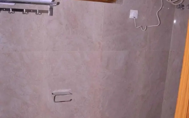 ADB Rooms Hotel Silver Lake Inn