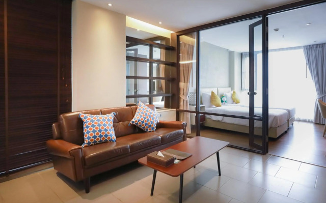 Balcony Courtyard Si Racha Hotel & Serviced Apartments