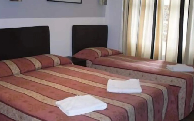 Notting Hill Gate Hotel