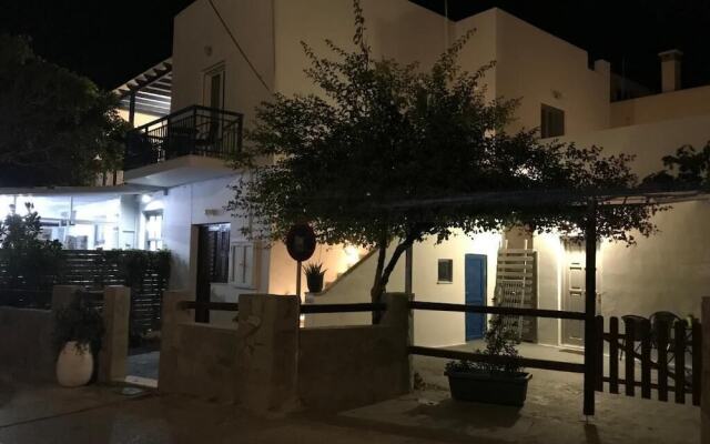 Kamara rooms in Naousa