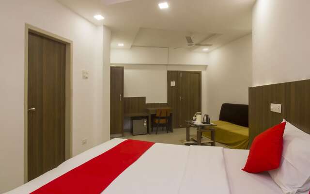 OYO Flagship 19825 Hotel Panchratna