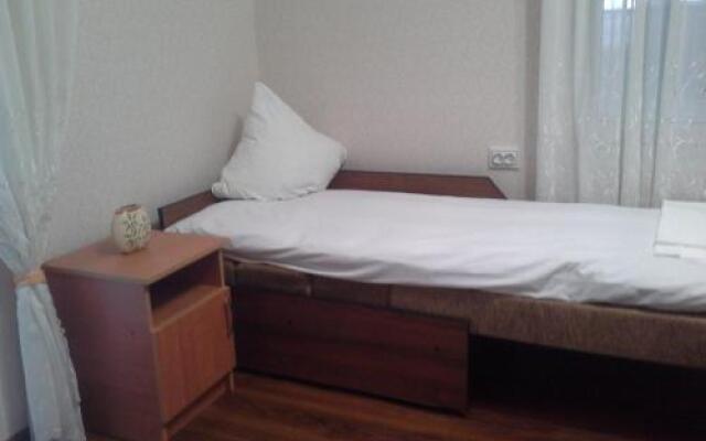 Guesthouse on Partizanskaya 87