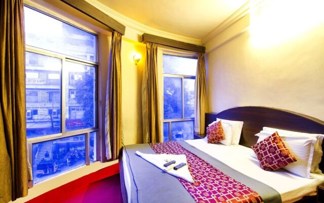 Hotel Rainbow Sapphire
