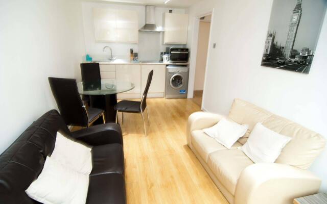 Southampton Serviced Apartment