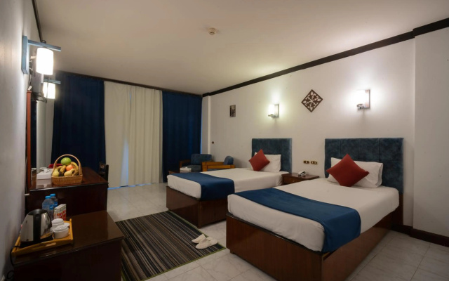 El Khan Sharm Hotel - Image 7