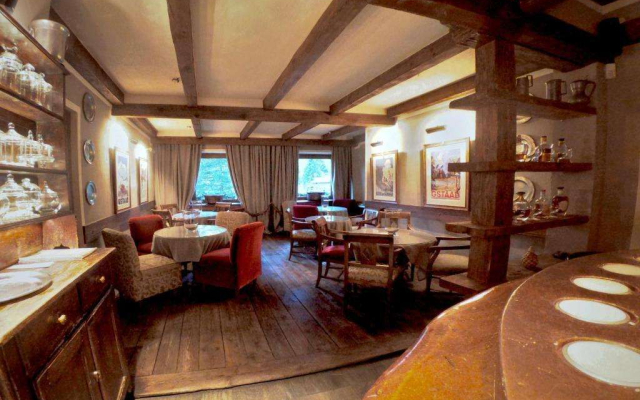 Le Samovar Guest House