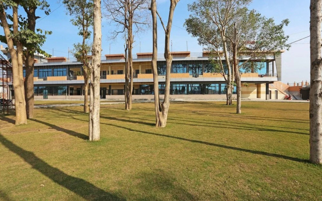 Prakash Farm BY OYO Rooms