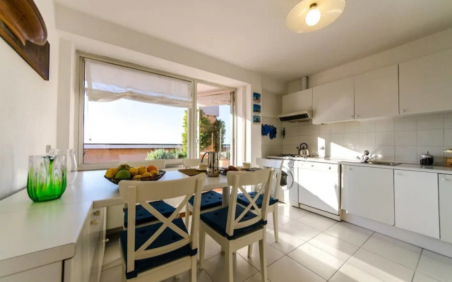 ALTIDO marvellous Penthouse in Rapallo