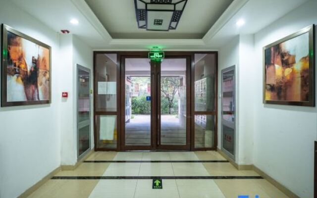 Wtown Cloud Dream Resorts