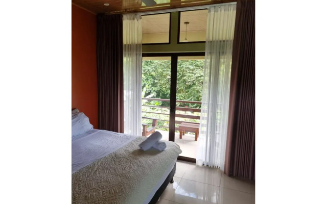 Hotel Infiniti