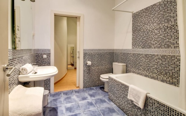 Cosy Comfortable 1 bed With Terrace in Eixample