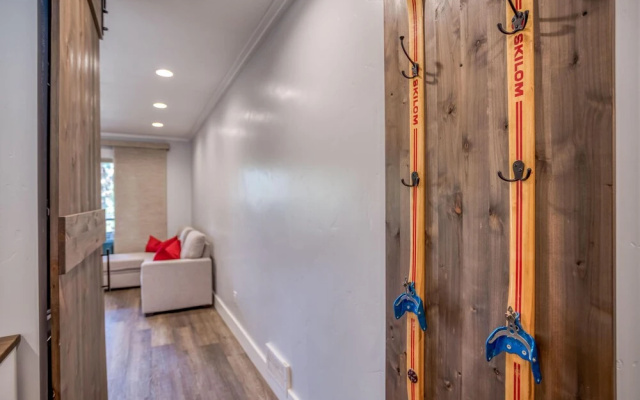 Ski House 103