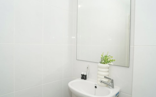 Calm And Restful 1Br At Apartment Tokyo Riverside Pik 2