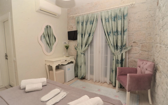 Alacati Eldoris Otel