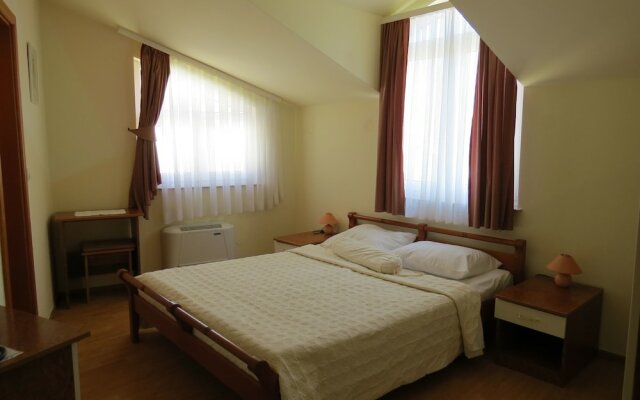 Rooms Villa Palcic