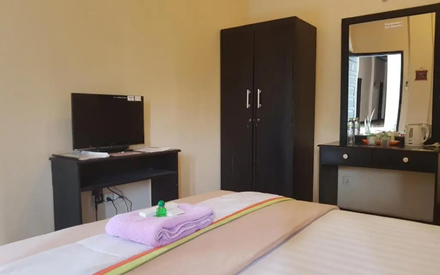 Jaya Phita Guest House